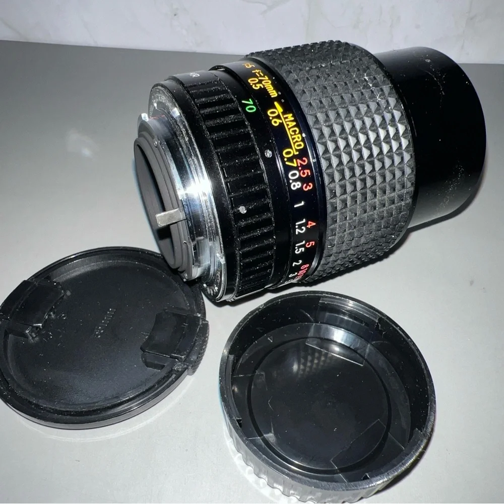 SAMYANG Camera Lens Auto Zoom 1:3.5-4.5 f=28 - 70mm